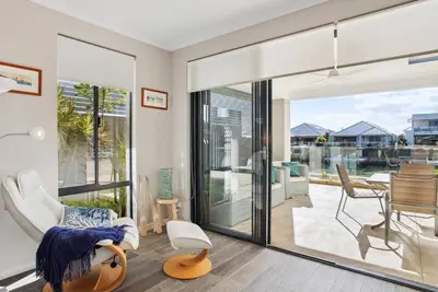 Image de Luxury Waterfront Canal Estate - Mariners Retreat