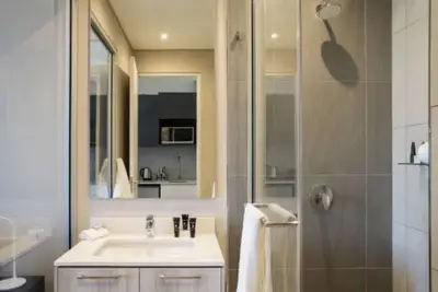 A beautiful studio apartment with Times Square and Menlyn Maine next to property