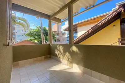Image de Large House In The Center Of The Beach With 5 Bedrooms Close To The Beach And Shopping