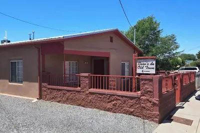 Image de Casa De Mis Abuelos Historic Adobe Home  in the Heart of Old Town Albuquerque Nm