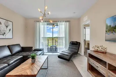 Image de Last Minute Disney Getaway! Luxury Condo with Private Balcony. Book Now! #65647