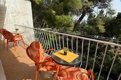Image de Apartment & Rooms Papa - Two Bedroom Apartment with Balcony and Partial Sea View