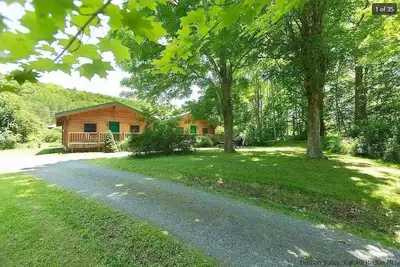 Image de Twin A - Cozy 2-bedroom cabin in peaceful Halcottsville with Ac, WiFi