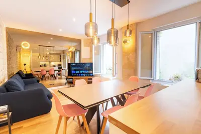 Image de Loft 4 Br Montmartre Pigalle Ac by Lcc Agency