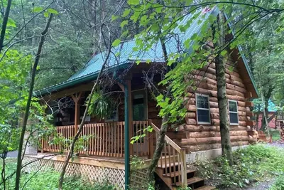 Image de Sleepy Bear Log Cabin near Cook Forest State Park