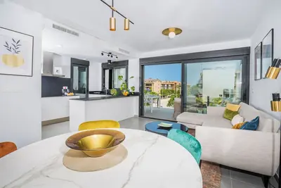 Image de 200m from Arenal Beach, sea front, big terrace