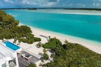 Image de Tc Villas -Villa Allegria -Luxurious Beachfront Villa with Pool and Beach Views