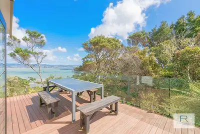 Beach Haven Seaview Retreat