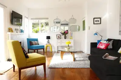 Bright Beachside Cottage