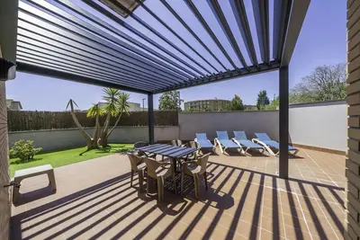 Image de Beautiful apartment with large terrace and swimming pool P