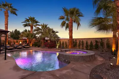 Image de Twin Homes w/ Pool, Game Room & 7 Beds in Indio