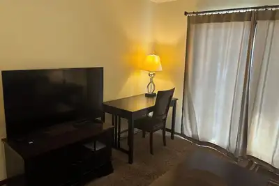 Image de Furnished executive apartments at an affordable price, perfect downtown location