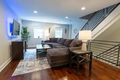 Image de Parking, Pool Table and Patio! Heart of the Philly