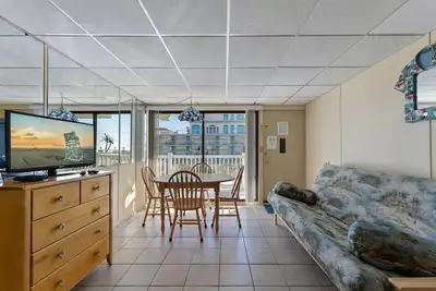 Image de 404 E Denver Ave, Unit 216