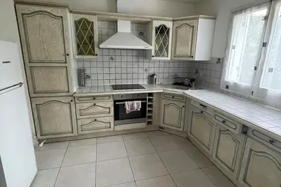 Image de Charmante maison prés de la coulée verte et la forêt de verrière 20mn de Paris