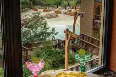 Image de Cozy 3-Bedroom Apartment within Chula Vista!