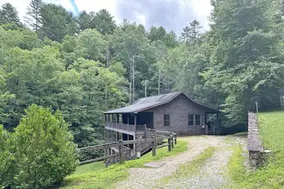 Image de Dream on a Stream- Large Rental Cabin near Fontana Lake