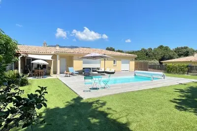 Image de Villa Paesolu avec piscine, charme et sérénité près de Porto-Vecchio