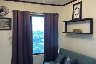 Image de Lovely 1-bedroom condo in fabulous Makati with WiFi, Ac, fitness room