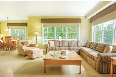 Image de Smugglers Notch 4-bedroom, 4 bathroom Presidential condo in the North Hill Comm.