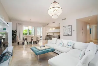 Image de Majestic 3 Bedroom apartment and private pool! \n