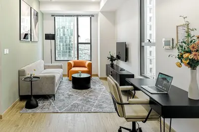 Image de Corner 1-Bed 52m2 Apartment with Riverview @Tresor 1304 D4