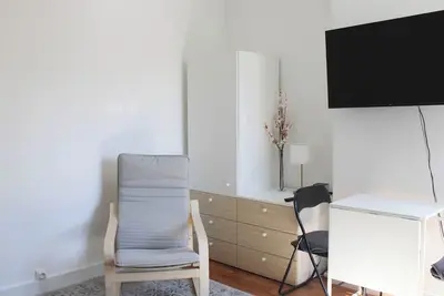Image de Beau studio au calme en plein 14ème.