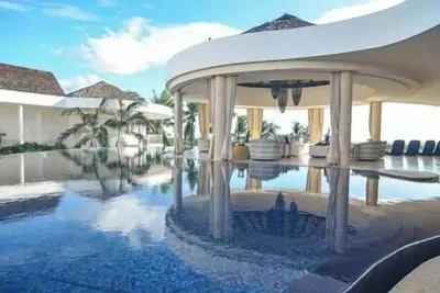 Image de Royal Style Villa, Massive pool, sleeps 11