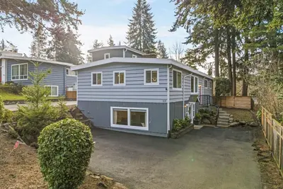 Image de Ada/King Beds/Bbq/Fire Pit/4, 400 sqft/Game Room