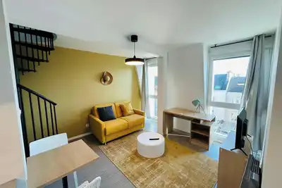 We Live In R - Duplex 503