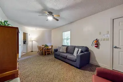 Image de Charming Lake Junaluska Apartment with Pool, Tennis, Golf & Scenic Views