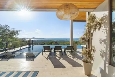 Image de Oceanview Luxury • 4br/4ba • Infinity Pool