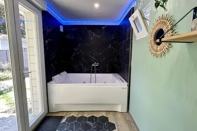 Image de Terre & Mer'veilles 2, appartement pour 2 personnes avec Spa