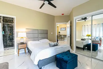 Hilo Hibiscus Vacation Home 2 bedrooms\n\n