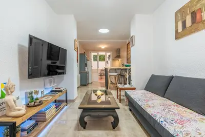 Image de Appartement très central avec patio et fibre optique