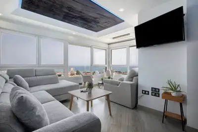 Image de Appartement 'Vistas Al Mar Torremolinos' avec vue sur mer, Wi-Fi et climatisation