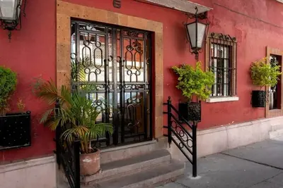 Image de Mr. W | Remodeled Cozy Roma Apartment
