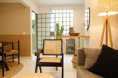 Image de Mr. W | Kin Pech | Roma Style