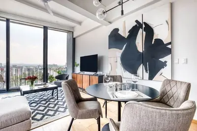 Image de Mr. W | Decorous Stylish Apartment | 2Br | Gym
