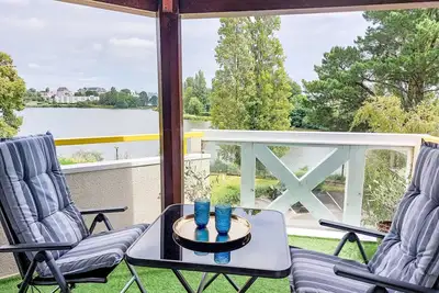 Calme et Vue sur l'Etang au Duc by Interhome