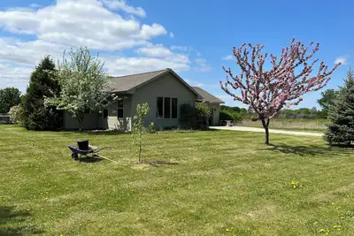 Image de House for Eaa, 6 miles from grounds