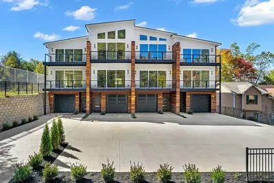 Image de Idlewood Suites ~ 3-Story West Knoxville Suite #4