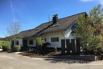 Image de Appartement 'Ferienwohnung Am Holing' avec vue sur les montagnes, terrasse privée et Wi-Fi