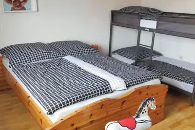 Image de Relaxation in nature, plenty of outdoor space, hiking trails, Jacob sheep and more