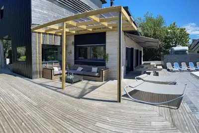 Villa Chantalain : Spa, jacuzzi, salle fitness, trampoline, proche de la mer