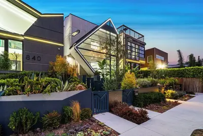 Image de Lady Loren - Architectural Modern Masterpiece with Panoramic Views