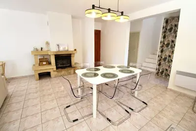 Image de Bord de mer, villa 4 chambres avec grand jardin à proximité des plages de sable