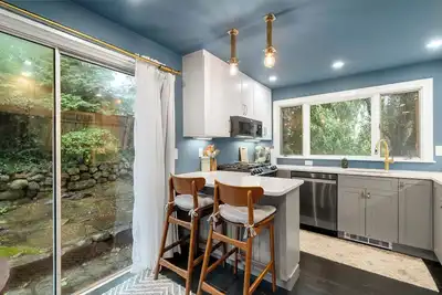 Image de New 2br Historic Marblehead Home+Minutes to Beach