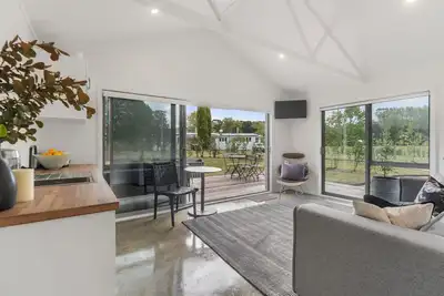 Image de The Landing Pad - Matakana Holiday Retreat