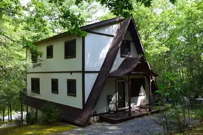 Image de Treetop Cabin